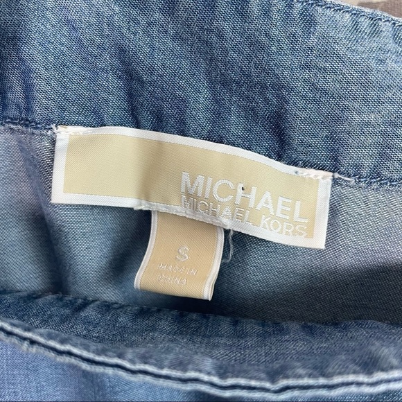 𝅺MICHAEL Michael Kors Blue Denim Chambray Cold Shoulder Top - Picture 4 of 8